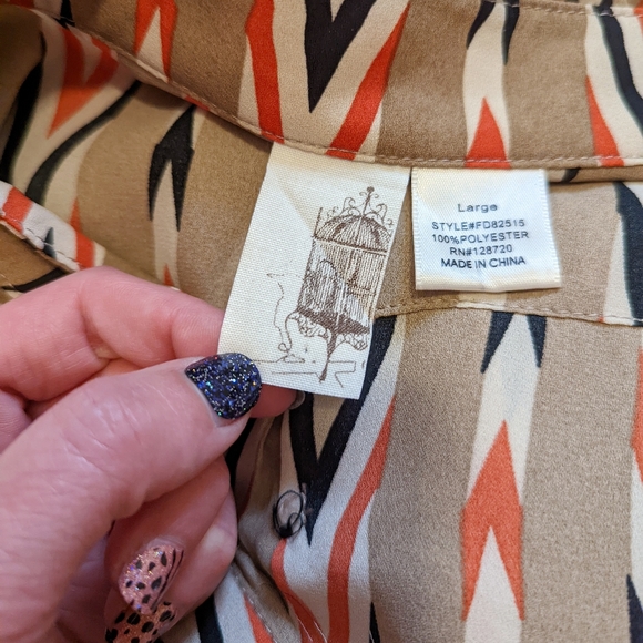 Bird Cage from Francesca's tan, orange, cream and black chevron top size L - Picture 6 of 8